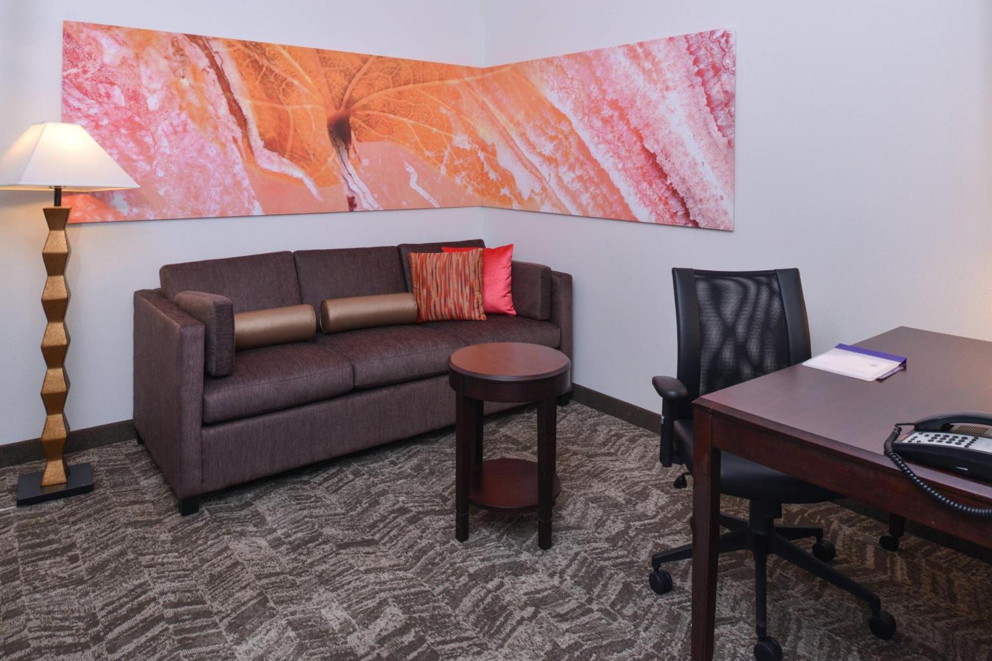 Springhill Suites By Marriott Oklahoma City Airport Ngoại thất bức ảnh