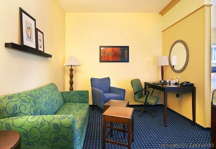 Springhill Suites By Marriott Oklahoma City Airport Ngoại thất bức ảnh